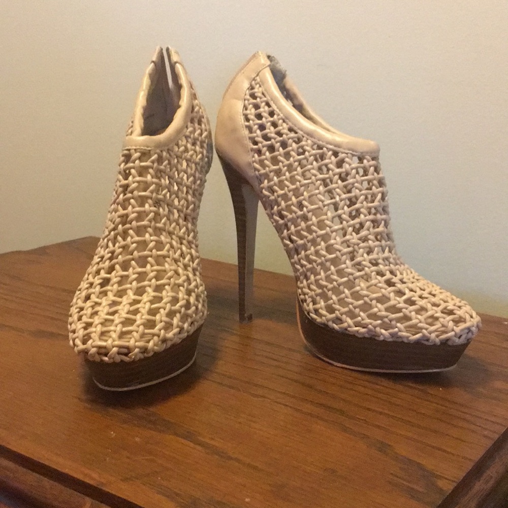 Pale pink braided heels.